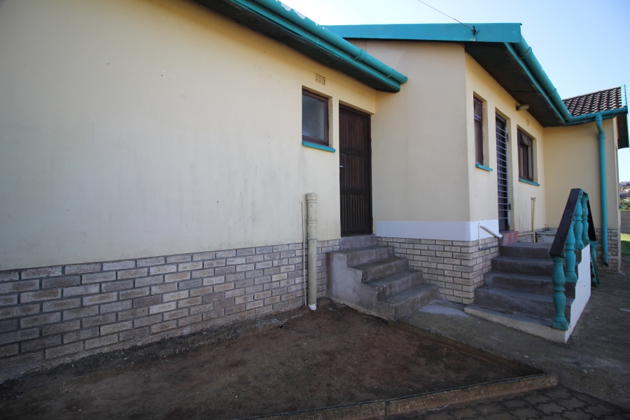 3 Bedroom Property for Sale in Dana Bay Western Cape